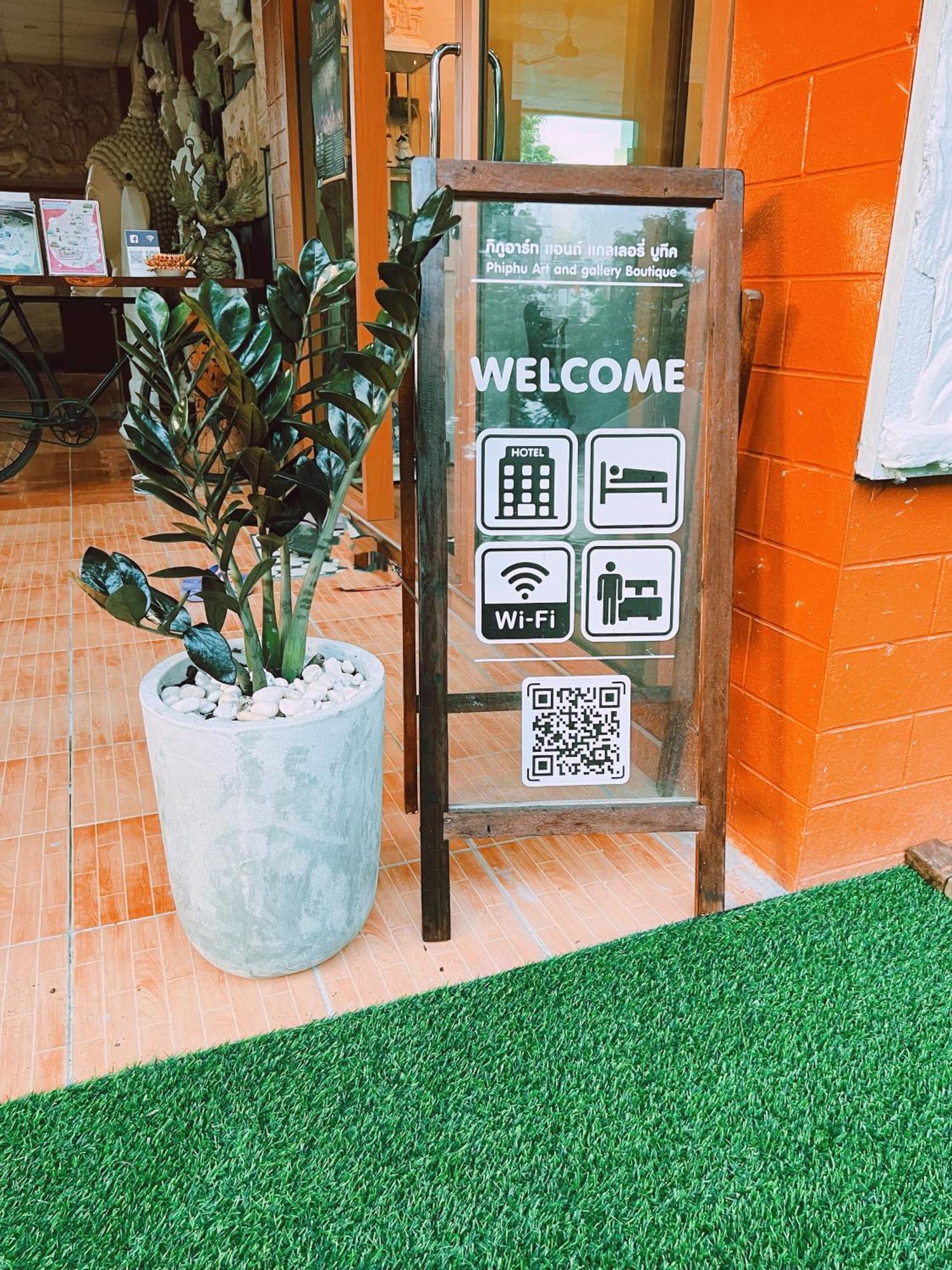 Phiphu Art And Gallery Boutique سوكوتايْ المظهر الخارجي الصورة